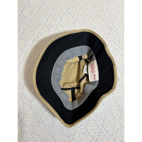 Mitchell & Ness Flex-fit Chicago Blackhawks Embroidered Tan Bucket Hat Size  S/M - Picture 7 of 10